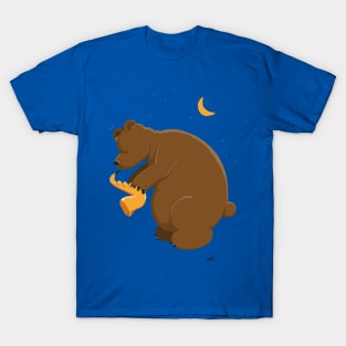 Bear plays Saxophone at Night T-Shirt